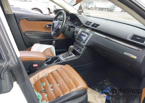 2017 Volkswagen Cc 2.0T R-Line Executive из США, поврежденный, VIN WVWFP7AN8HE502990